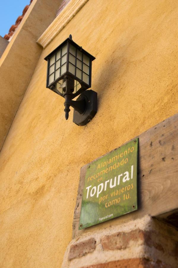Vivienda Turistica El Caneco Тордесиляс Екстериор снимка