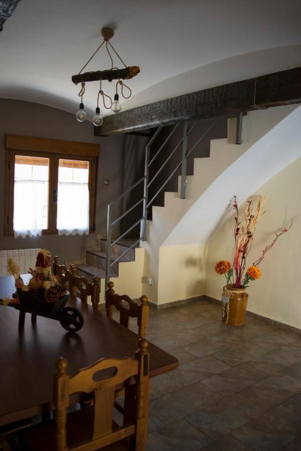Vivienda Turistica El Caneco Тордесиляс Екстериор снимка
