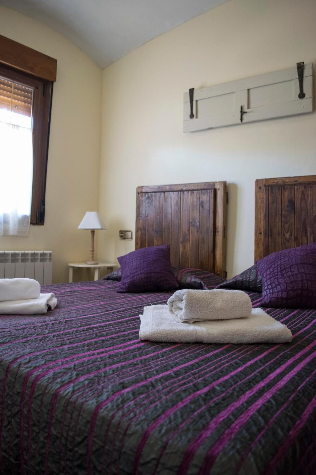 Vivienda Turistica El Caneco Тордесиляс Екстериор снимка
